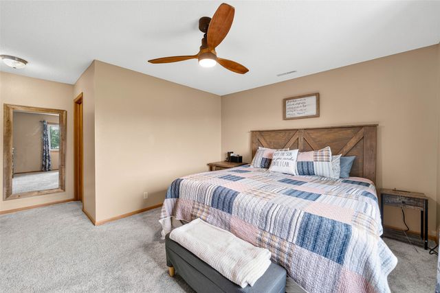 302 Upstill Street, Gilbert, IA 50105