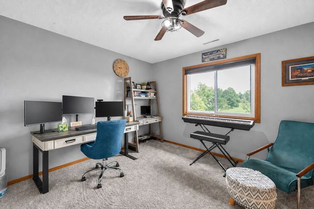 302 Upstill Street, Gilbert, IA 50105