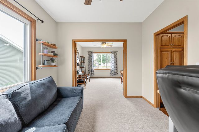 302 Upstill Street, Gilbert, IA 50105