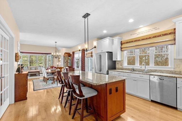 18 Aberdeen 18, Plymouth, MA 02360