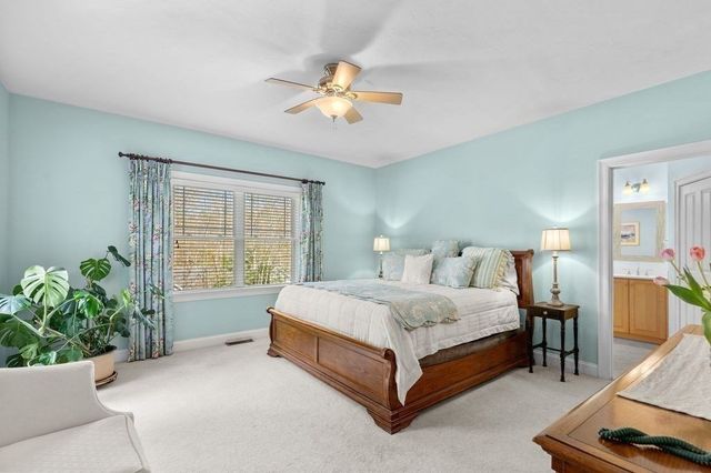 18 Aberdeen 18, Plymouth, MA 02360
