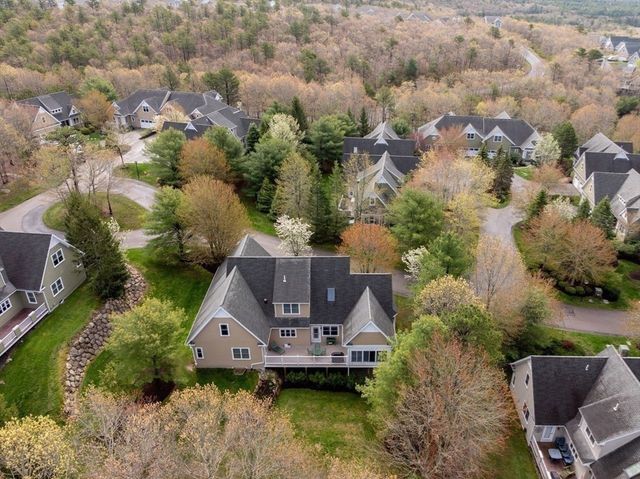 18 Aberdeen 18, Plymouth, MA 02360