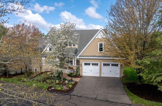 18 Aberdeen 18, Plymouth, MA 02360
