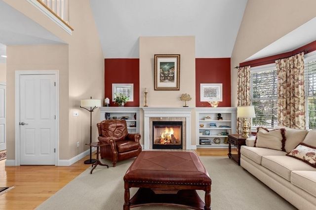 18 Aberdeen 18, Plymouth, MA 02360