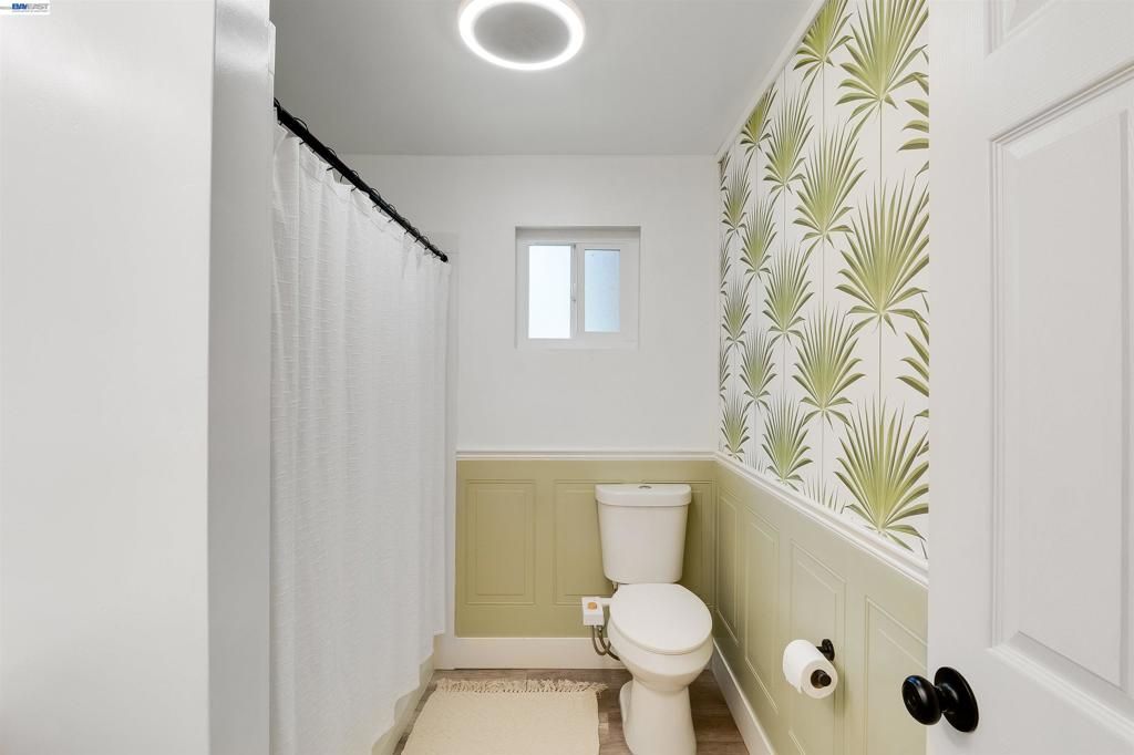 Image 33 of property listing at 11896 Nancy Ln, Grass Valley, CA 95945