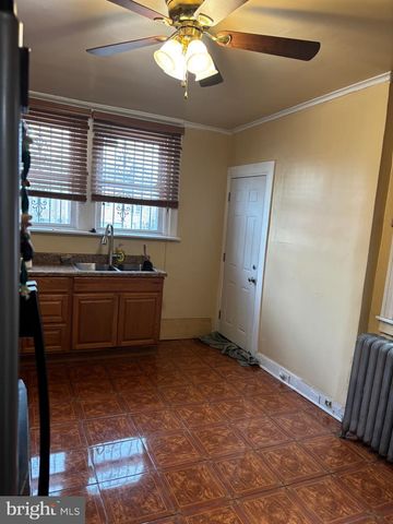 4003 E ROOSEVELT BLVD, Philadelphia, PA 19124
