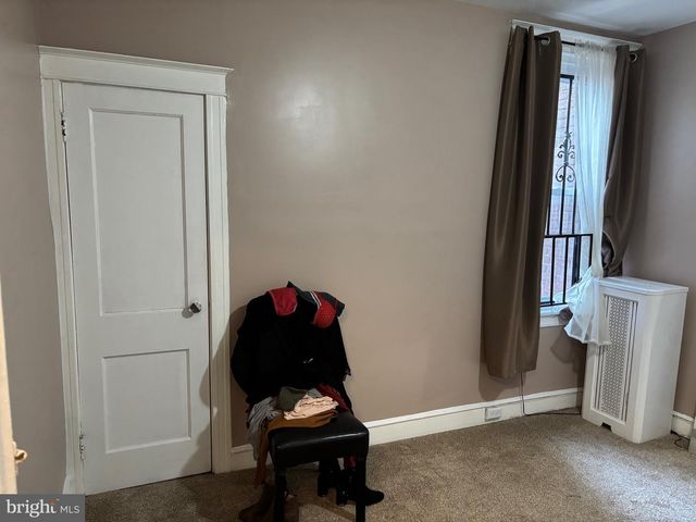 4003 E ROOSEVELT BLVD, Philadelphia, PA 19124
