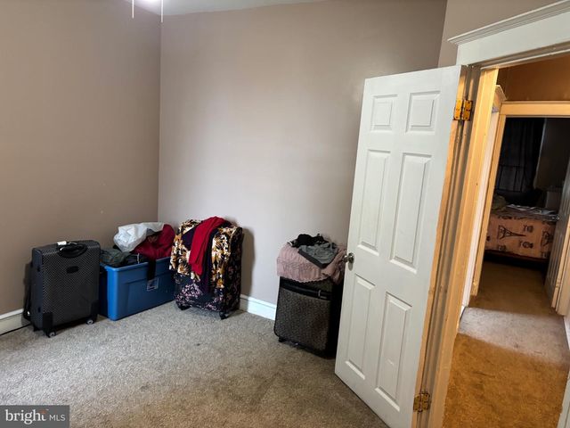 4003 E ROOSEVELT BLVD, Philadelphia, PA 19124