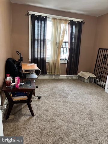 4003 E ROOSEVELT BLVD, Philadelphia, PA 19124