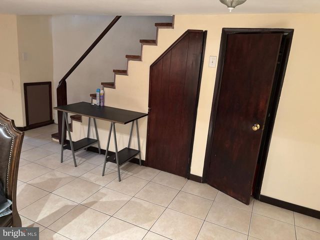 4003 E ROOSEVELT BLVD, Philadelphia, PA 19124