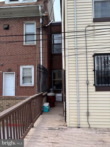 4003 E ROOSEVELT BLVD, Philadelphia, PA 19124