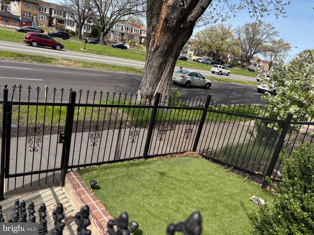 4003 E ROOSEVELT BLVD, Philadelphia, PA 19124