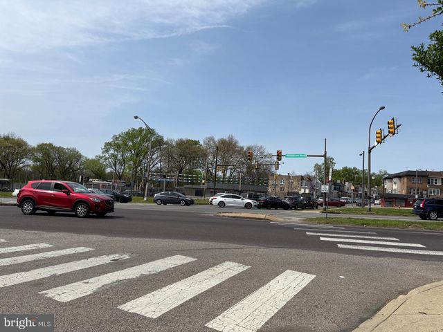 4003 E ROOSEVELT BLVD, Philadelphia, PA 19124