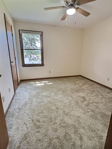 3602 Timberbridge Drive G, Valparaiso, IN 46383