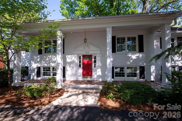 6629 Knightswood Drive, Charlotte, NC 28226
