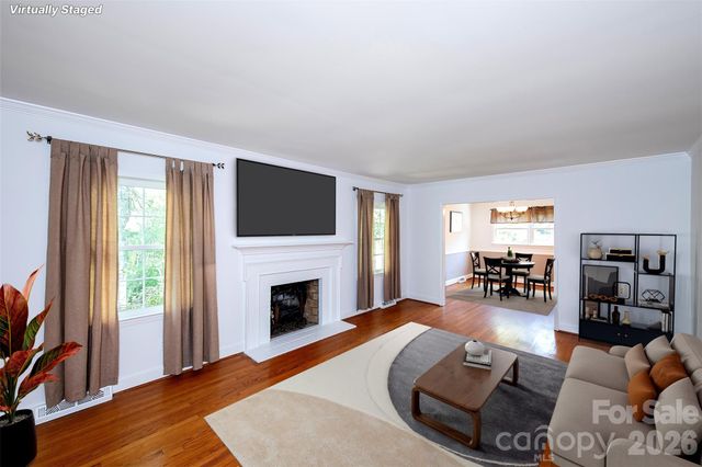6629 Knightswood Drive, Charlotte, NC 28226