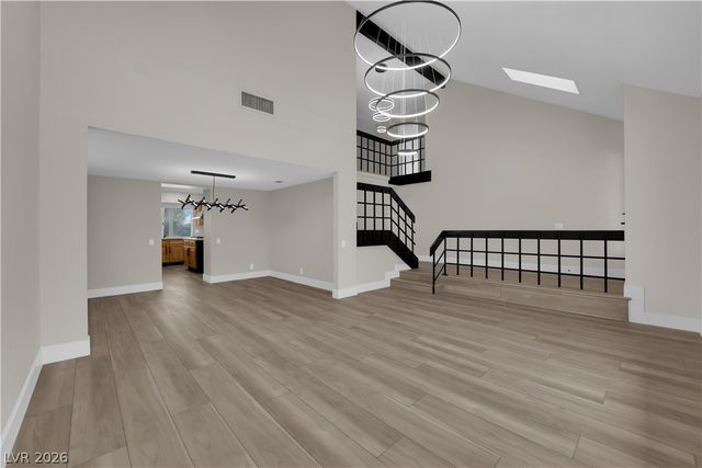 5060 Ridgeview Drive, Las Vegas, NV 89120