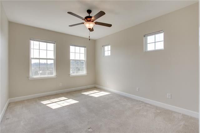 8121 Lenox Creekside Dr, Antioch, TN 37013
