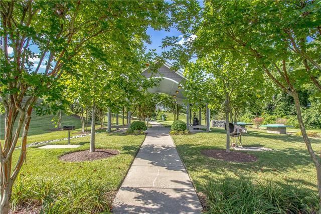 8121 Lenox Creekside Dr, Antioch, TN 37013