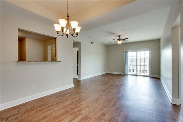 8121 Lenox Creekside Dr, Antioch, TN 37013