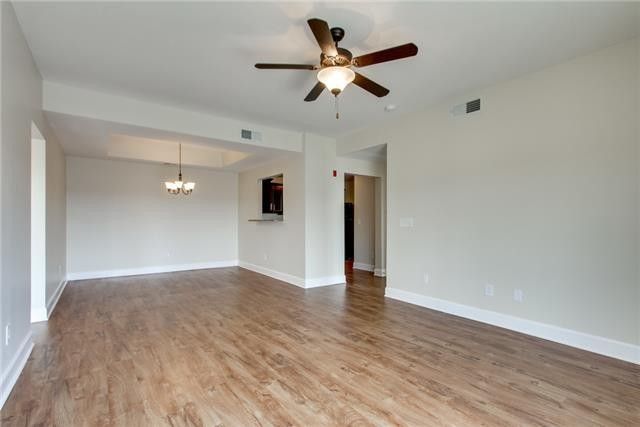 8121 Lenox Creekside Dr, Antioch, TN 37013