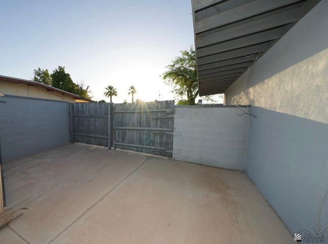 2741 S FERN DR, Yuma, AZ 85364