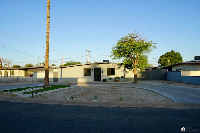 2741 S FERN DR, Yuma, AZ 85364