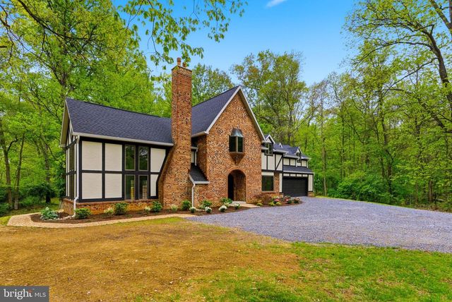 387 WEAVER LN, Martinsburg, WV 25403