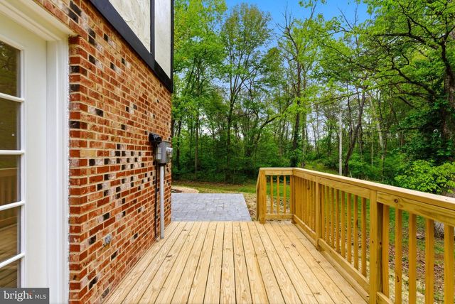 387 WEAVER LN, Martinsburg, WV 25403