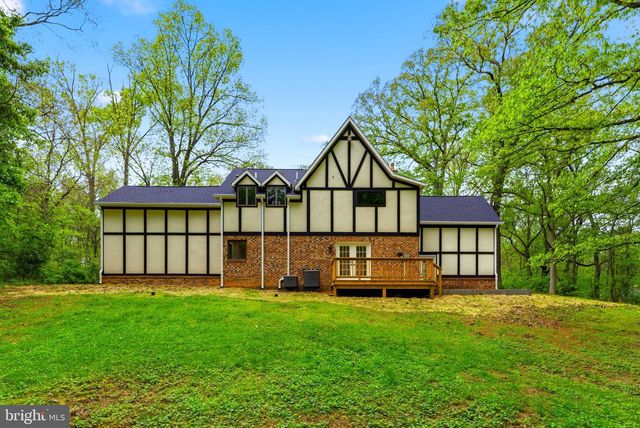 387 WEAVER LN, Martinsburg, WV 25403