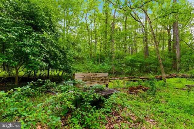 387 WEAVER LN, Martinsburg, WV 25403