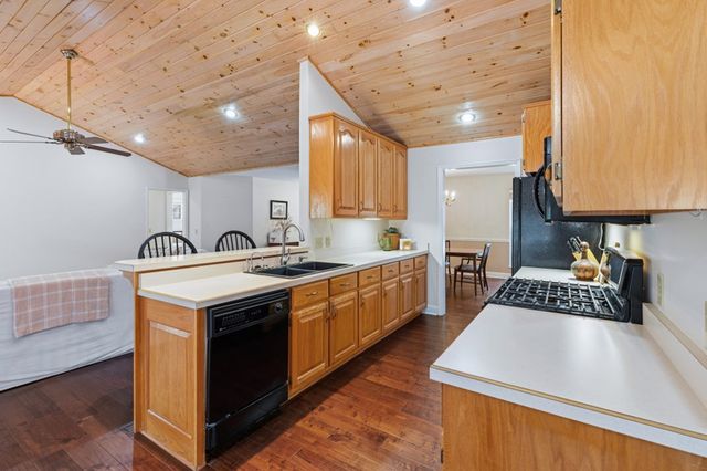 94 Kingfisher Lane, Blairsville, GA 30512