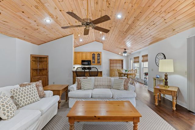 94 Kingfisher Lane, Blairsville, GA 30512