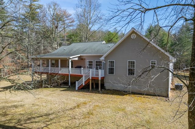 94 Kingfisher Lane, Blairsville, GA 30512