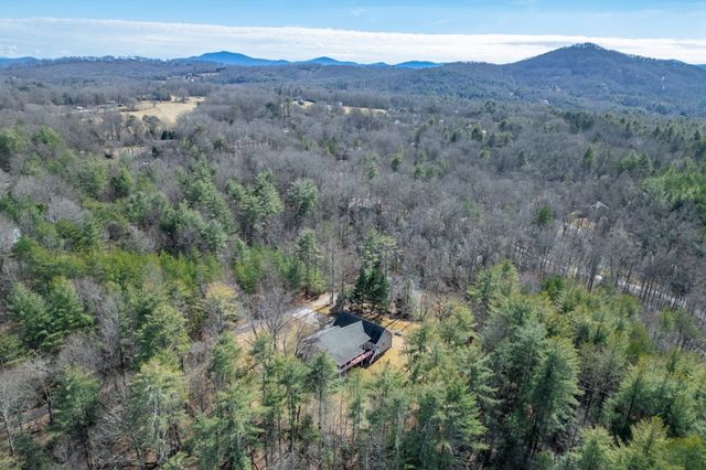 94 Kingfisher Lane, Blairsville, GA 30512