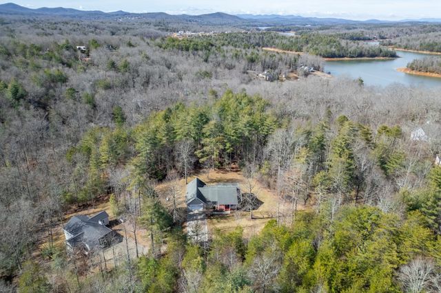 94 Kingfisher Lane, Blairsville, GA 30512