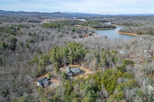 94 Kingfisher Lane, Blairsville, GA 30512