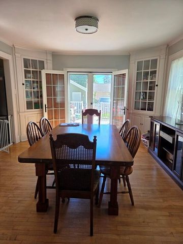 2011 N 9th STREET, Sheboygan, WI 53081