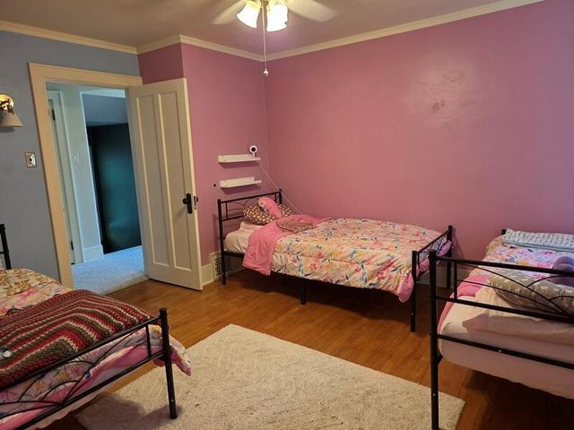 2011 N 9th STREET, Sheboygan, WI 53081