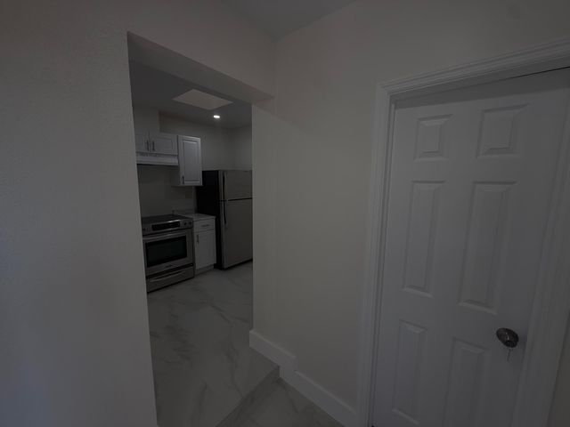 2550 Lake Haven Road, West Palm Beach, FL 33415