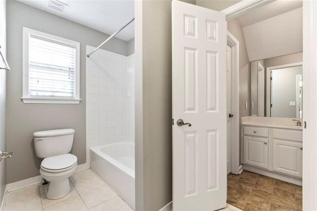 1216 McAllistar Drive, Locust Grove, GA 30248
