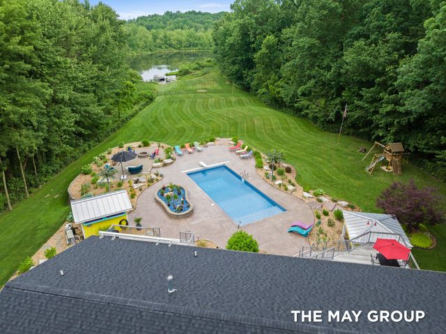 695 13 Mile Road NE, Sparta, MI 49345