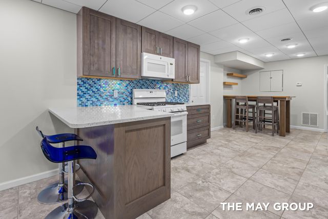 695 13 Mile Road NE, Sparta, MI 49345