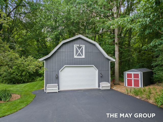 695 13 Mile Road NE, Sparta, MI 49345