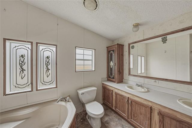 3632 PIONEER TRAILS BOULEVARD E, Lakeland, FL 33810
