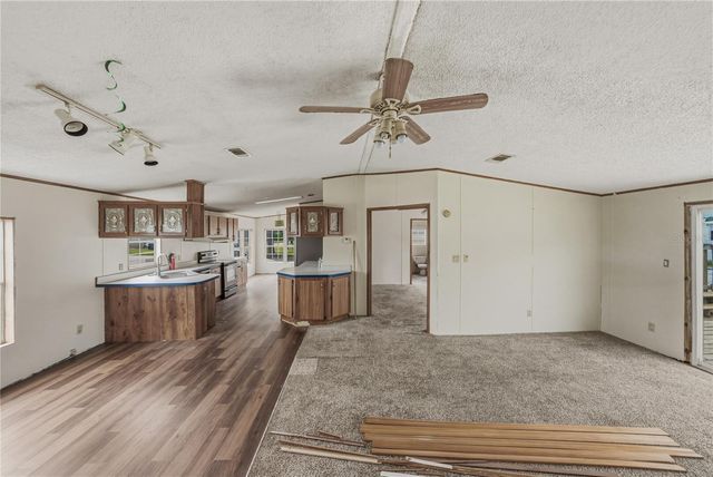 3632 PIONEER TRAILS BOULEVARD E, Lakeland, FL 33810