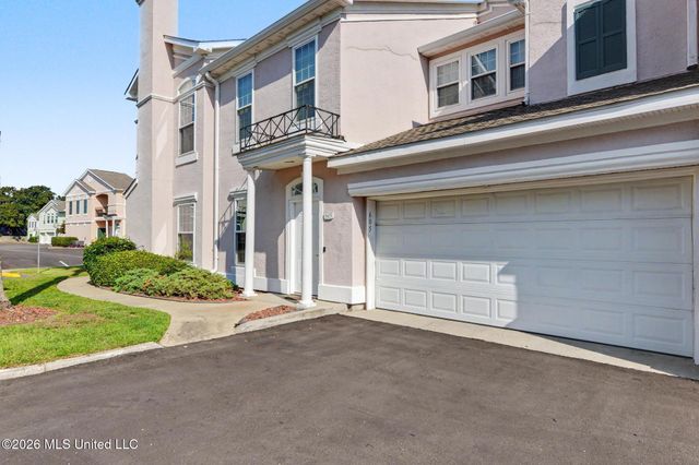 2252 Beach Drive, 605, Gulfport, MS 39507