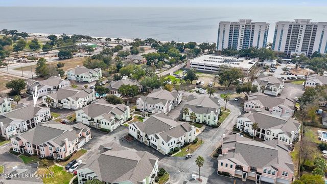 2252 Beach Drive, 605, Gulfport, MS 39507