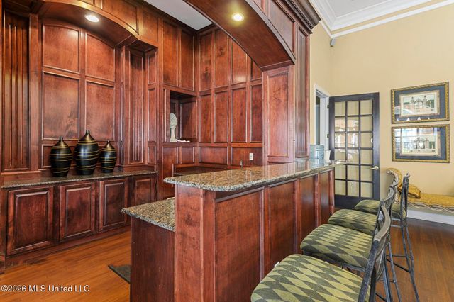 2252 Beach Drive, 605, Gulfport, MS 39507