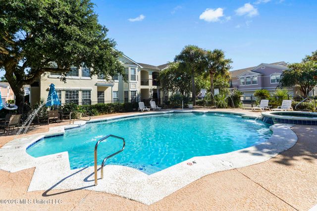 2252 Beach Drive, 605, Gulfport, MS 39507